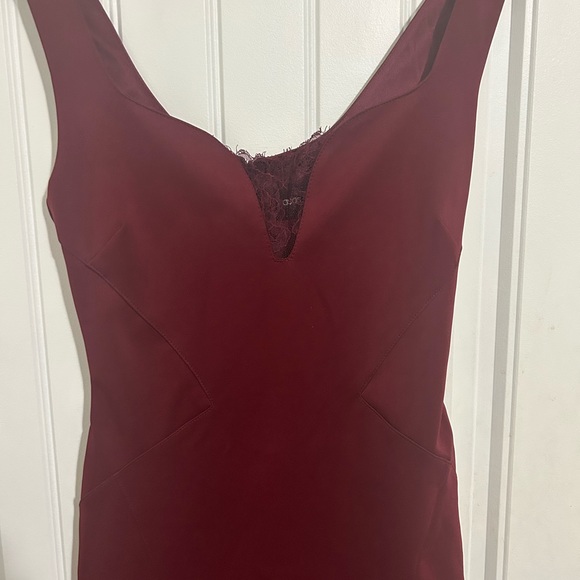 Maroon Lace Holiday Dress - Picture 4 of 5